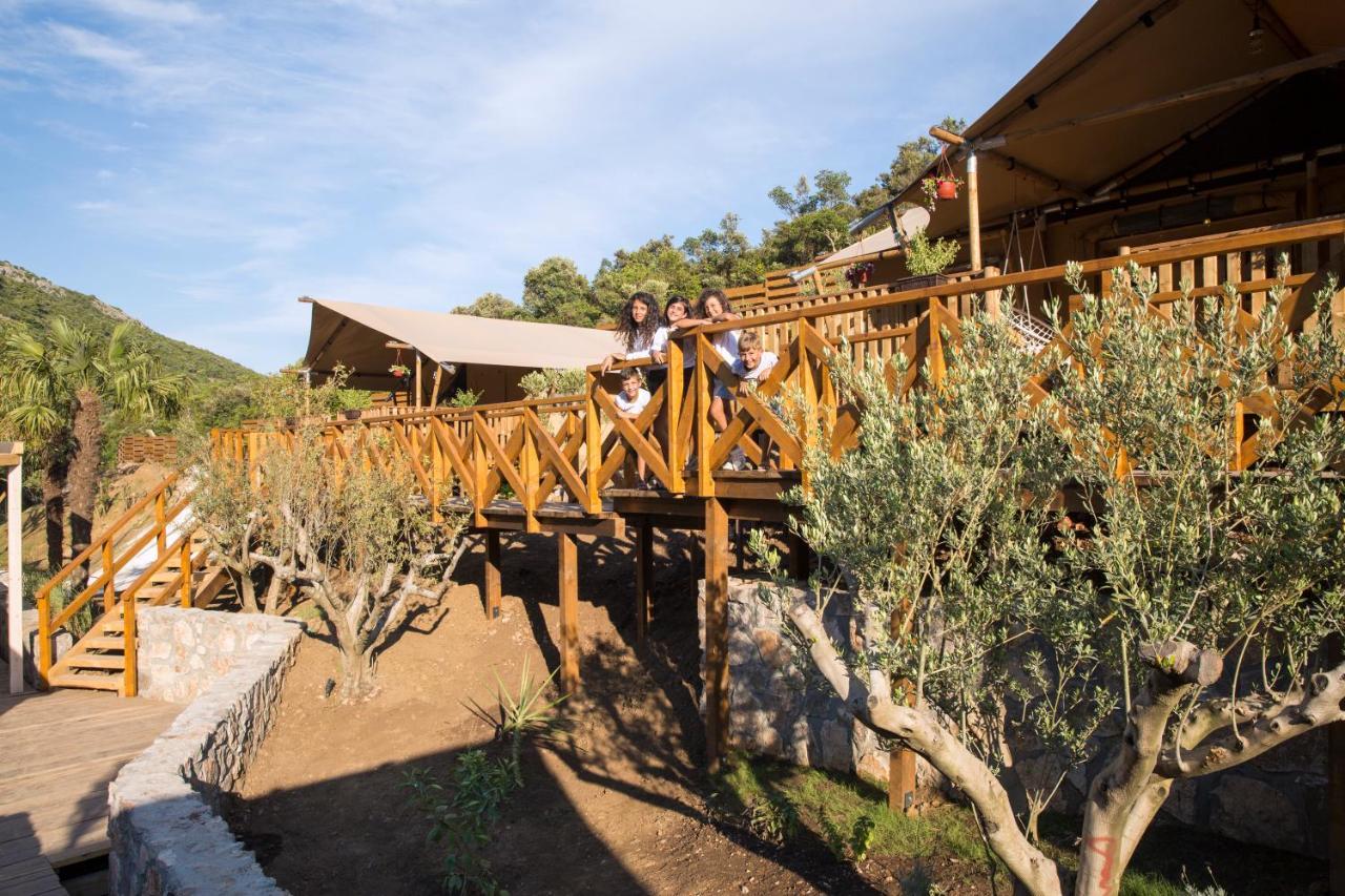 Sea Glamping Hotel Kotor Luaran gambar