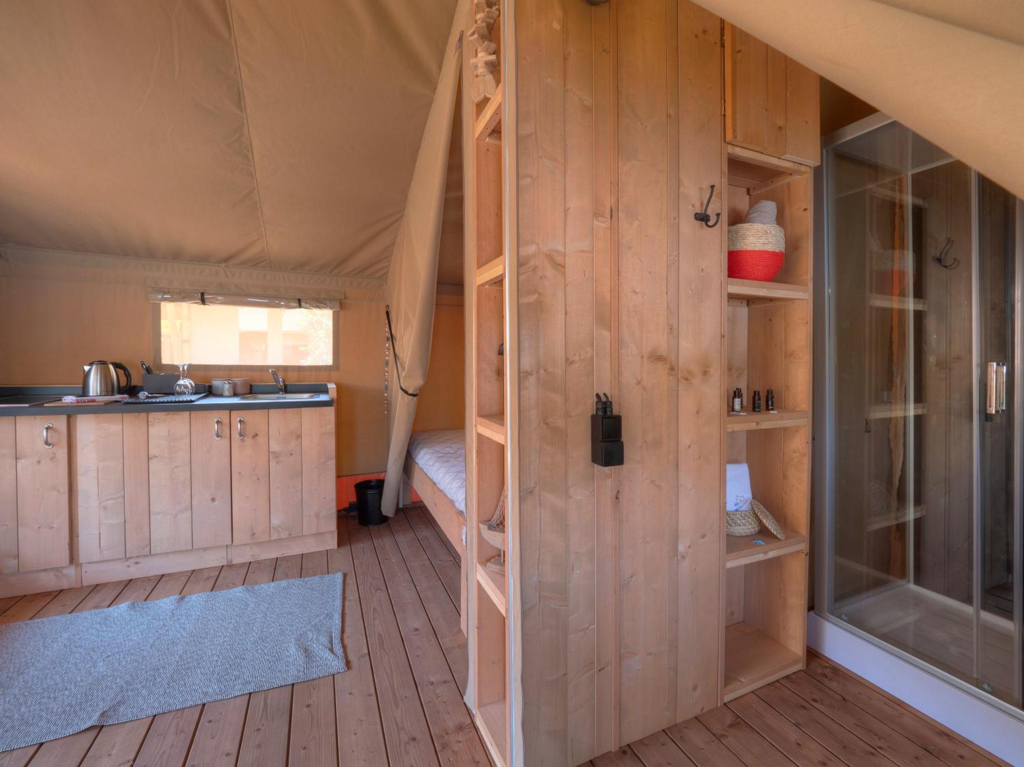 Sea Glamping Hotel Kotor Luaran gambar