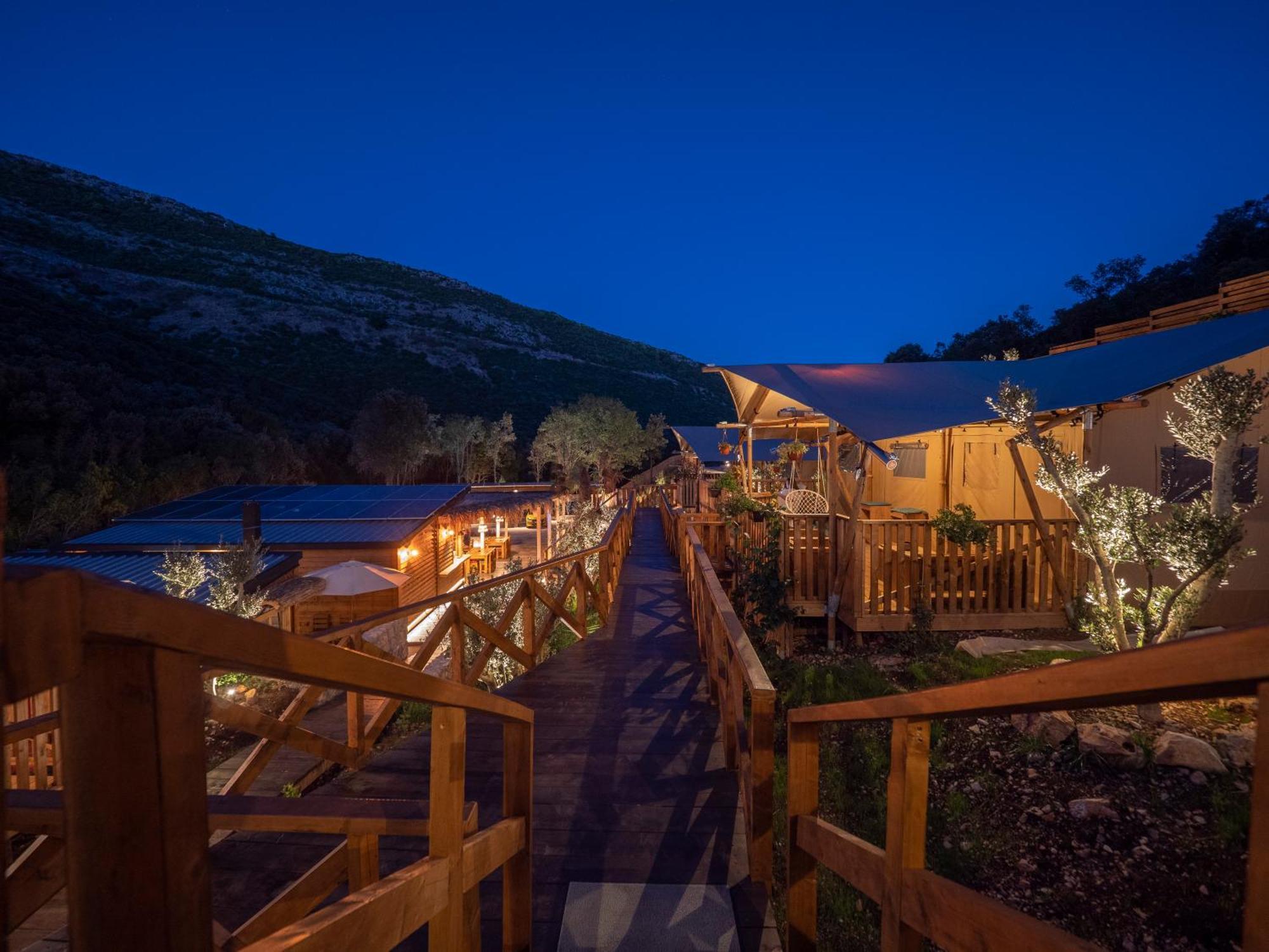 Sea Glamping Hotel Kotor Luaran gambar