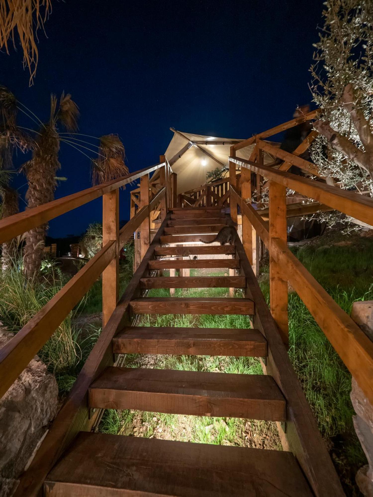 Sea Glamping Hotel Kotor Luaran gambar
