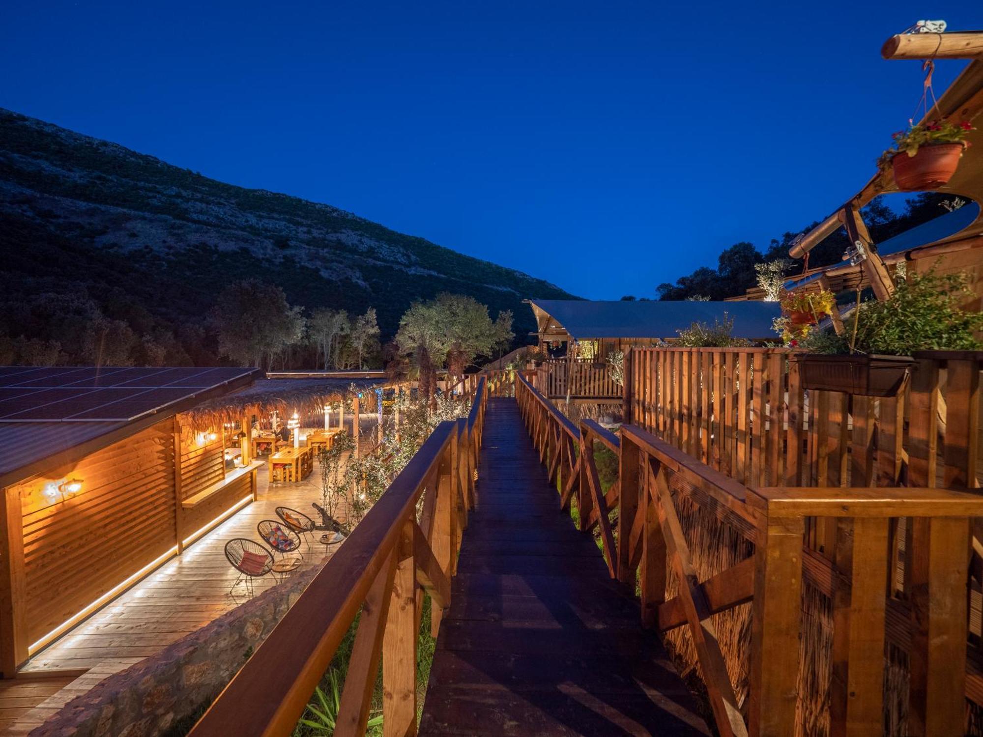 Sea Glamping Hotel Kotor Luaran gambar