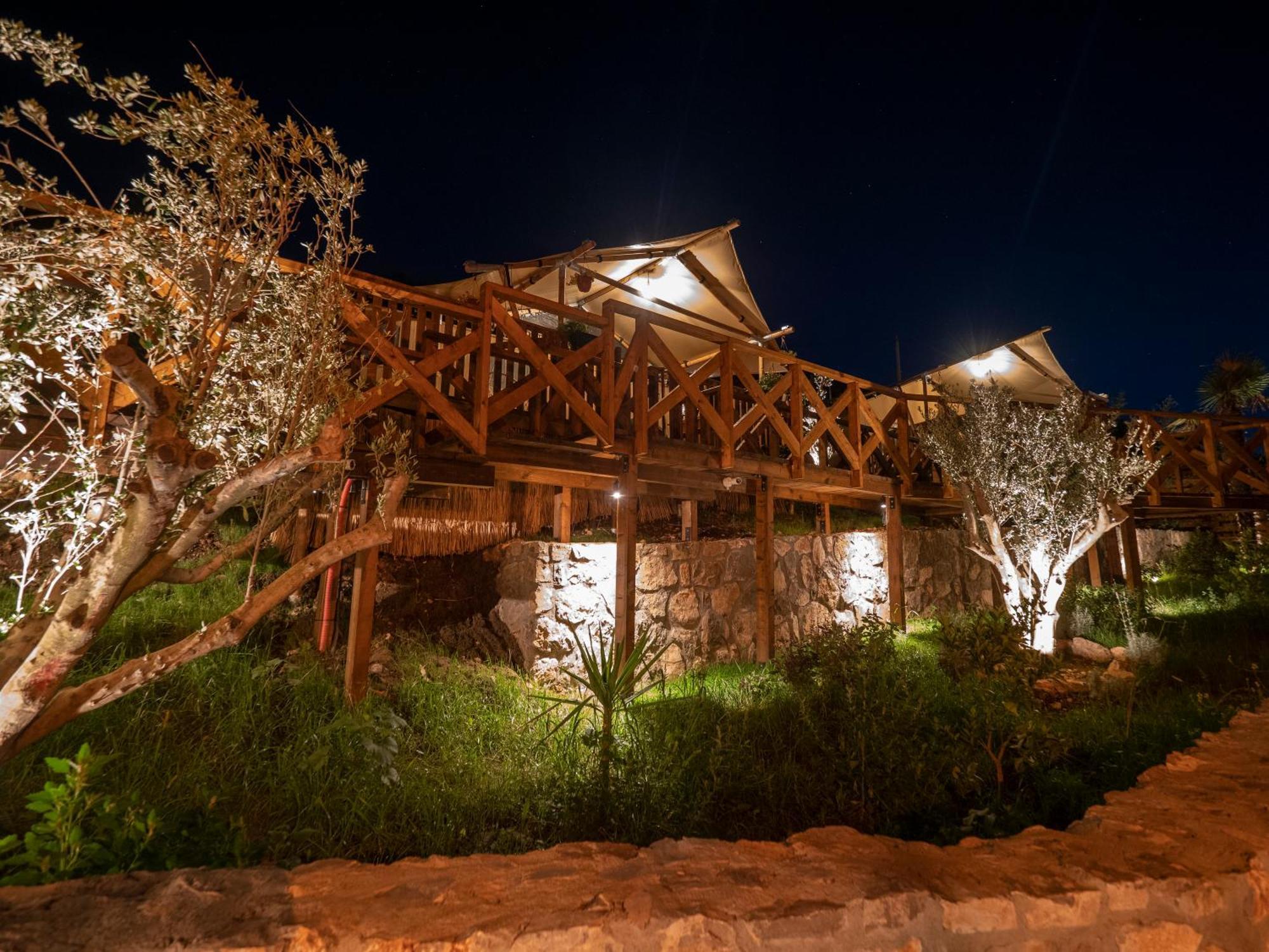 Sea Glamping Hotel Kotor Luaran gambar