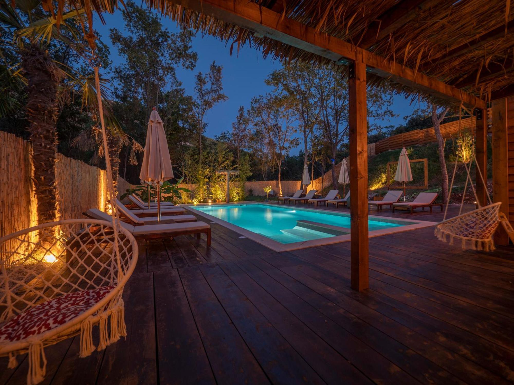 Sea Glamping Hotel Kotor Luaran gambar