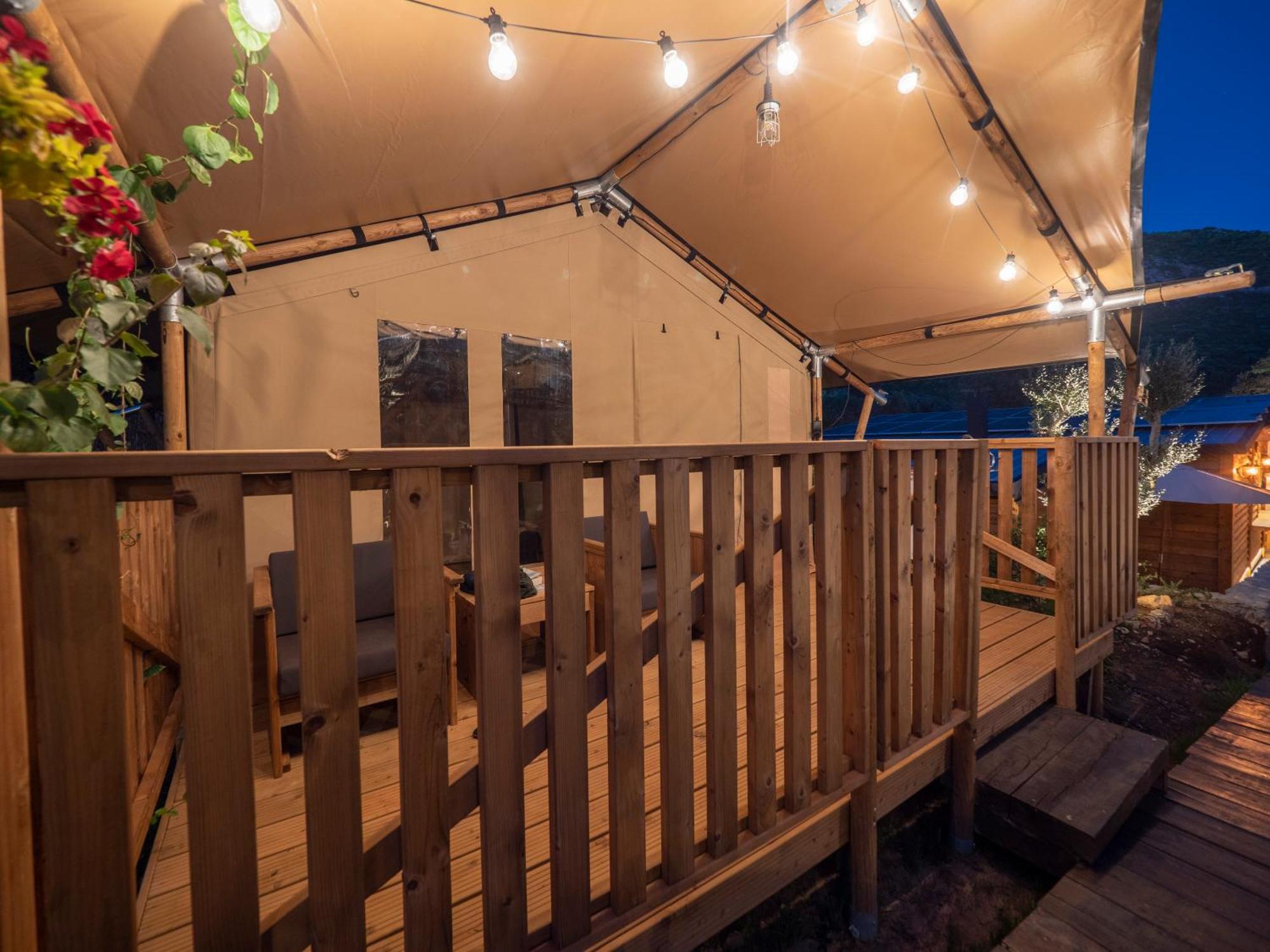 Sea Glamping Hotel Kotor Luaran gambar